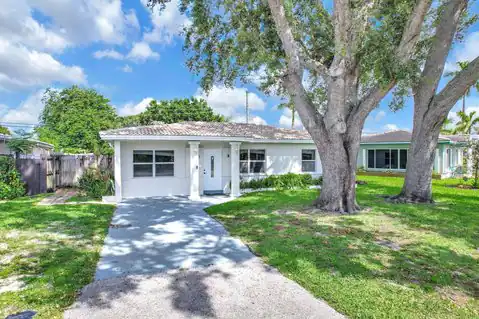 261 NE 45th Street, Oakland Park, FL 33334 — photo 49