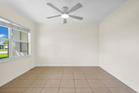 261 NE 45th Street, Oakland Park, FL 33334 — photo 6
