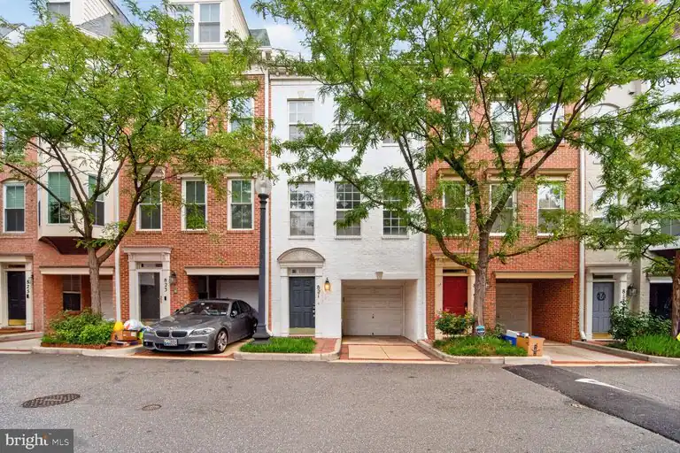 821 CAPITOL SQUARE PLACE SW, WASHINGTON, DC 20024