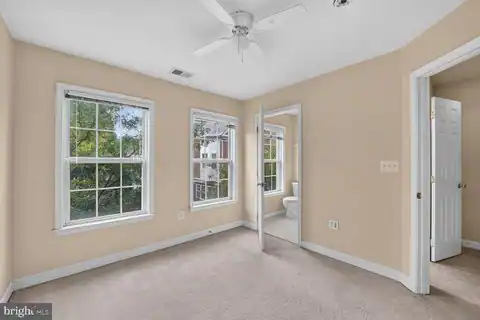 821 CAPITOL SQUARE PLACE SW, WASHINGTON, DC 20024 — photo 11
