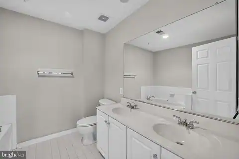 821 CAPITOL SQUARE PLACE SW, WASHINGTON, DC 20024 — photo 5