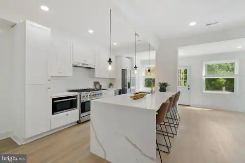 3521 16TH STREET NW, WASHINGTON, DC 20010 — photo 4