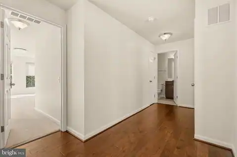 123 COPLEY CIRCLE #35-A, GAITHERSBURG, MD 20878 — photo 32