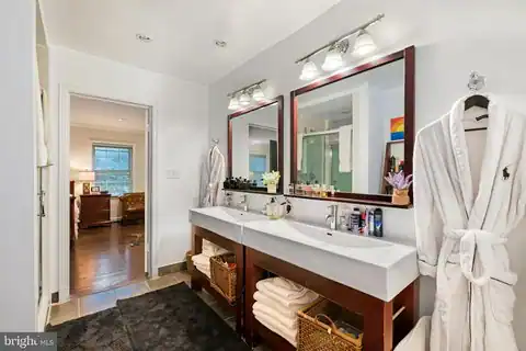 10600 RED BARN LANE #A, POTOMAC, MD 20854 — photo 22