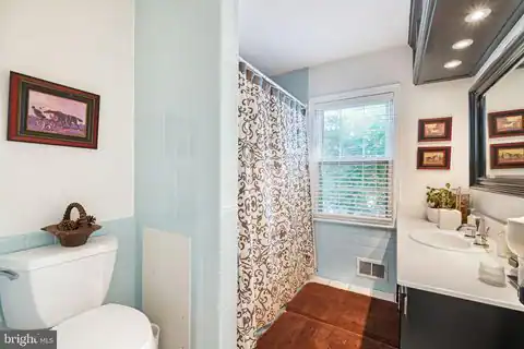 10600 RED BARN LANE #A, POTOMAC, MD 20854 — photo 26