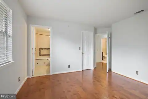 5716 CHAPMAN MILL DRIVE #200, ROCKVILLE, MD 20852 — photo 13