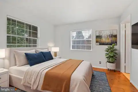 5716 CHAPMAN MILL DRIVE #200, ROCKVILLE, MD 20852 — photo 14