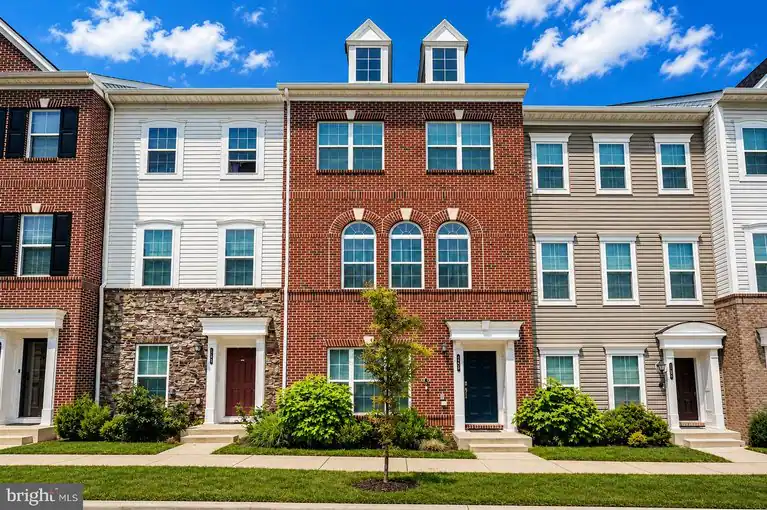 138 GARDEN CAPITAL WAY, GAITHERSBURG, MD 20878