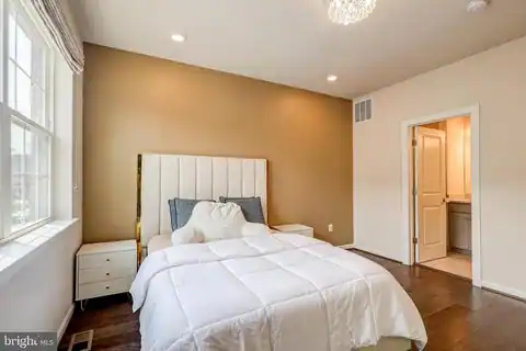 138 GARDEN CAPITAL WAY, GAITHERSBURG, MD 20878 — photo 22