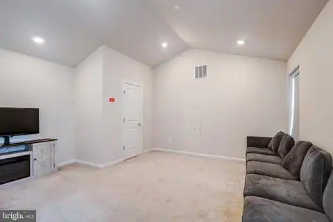 138 GARDEN CAPITAL WAY, GAITHERSBURG, MD 20878 — photo 31