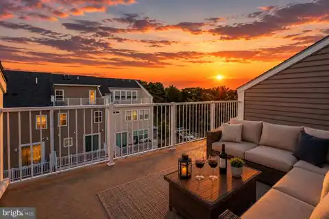 138 GARDEN CAPITAL WAY, GAITHERSBURG, MD 20878 — photo 4