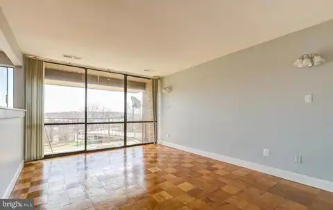 7957 RIGGS ROAD #12, HYATTSVILLE, MD 20783 — photo 2