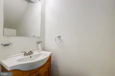 2512 KENT VILLAGE DRIVE, LANDOVER, MD 20785 — photo 7