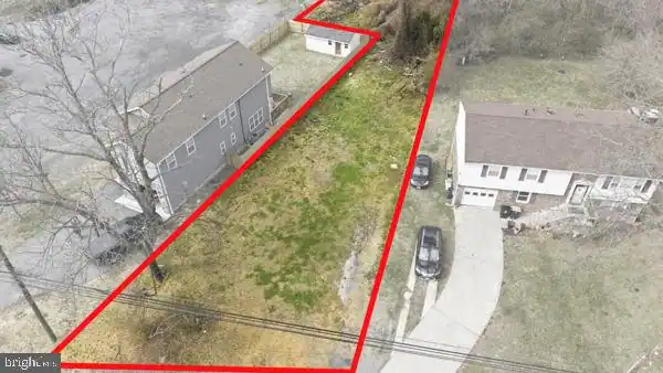 8805 OXON HILL ROAD, FORT WASHINGTON, MD 20744