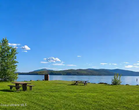 42303 Highway 200, Hope, ID 83836 — photo 4