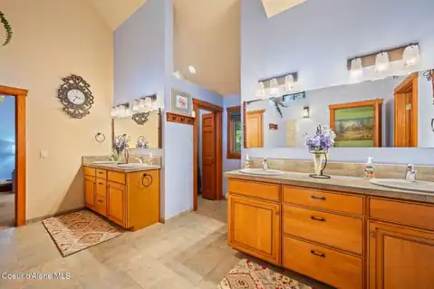 42303 Highway 200, Hope, ID 83836 — photo 54