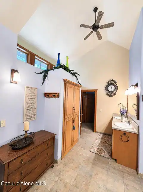 42303 Highway 200, Hope, ID 83836 — photo 55