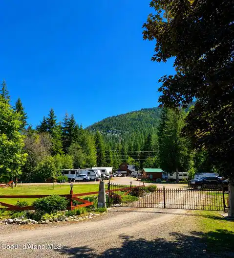 42303 Highway 200, Hope, ID 83836 — photo 9