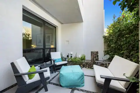 890 Cameron Center Drive, Palm Springs, CA 92264 — photo 10