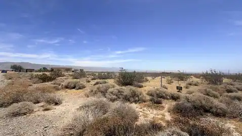 61823 Crest Street, Desert Hot Springs, CA 92240 — photo 2
