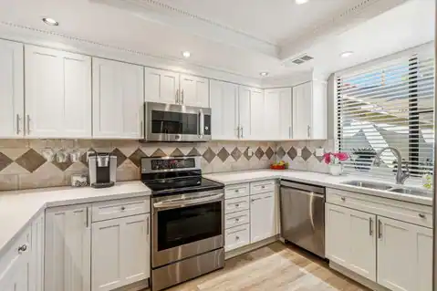 303 Villena Way, Palm Desert, CA 92260 — photo 4