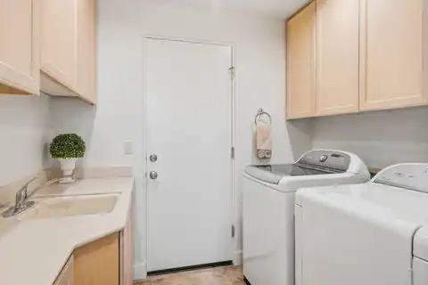 416 Desert Holly Drive, Palm Desert, CA 92211 — photo 48