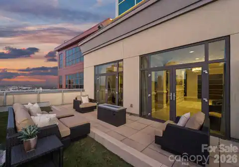 222 S Caldwell Street #2203, Charlotte, NC 28202 — photo 32