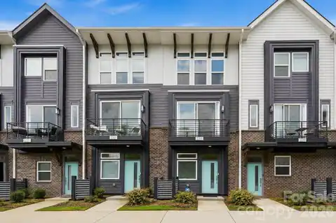 235 S Bruns Avenue, Charlotte, NC 28208 — photo 2