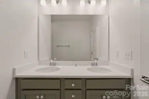 235 S Bruns Avenue, Charlotte, NC 28208 — photo 28