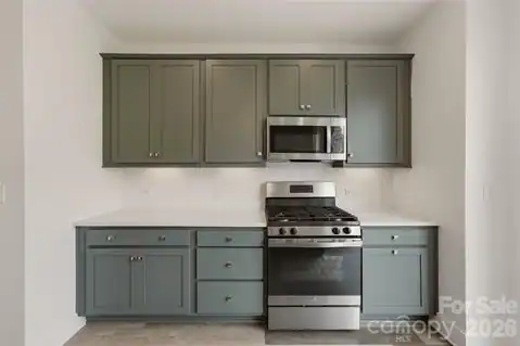 235 S Bruns Avenue, Charlotte, NC 28208 — photo 9