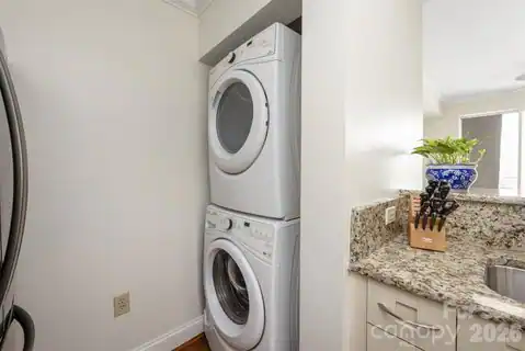 300 W 5th Street #419, Charlotte, NC 28202 — photo 19