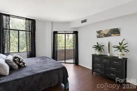 224 N Poplar Street #22, Charlotte, NC 28202 — photo 14