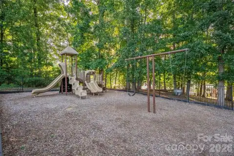8108 Merryvale Lane, Charlotte, NC 28214 — photo 45
