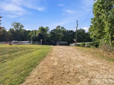 4220 Candlewood Drive, Sherrills Ford, NC 28673 — photo 8