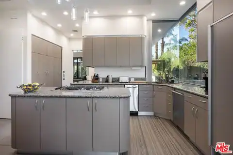 6 Rocky Ln, Rancho Mirage, CA 92270 — photo 26