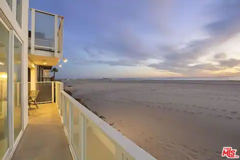 1005 Ocean Dr, Oxnard, CA 93035 — photo 10