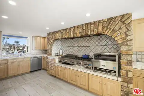 1005 Ocean Dr, Oxnard, CA 93035 — photo 30