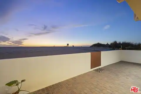 1005 Ocean Dr, Oxnard, CA 93035 — photo 8