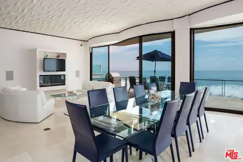 24230 Malibu Rd, Malibu, CA 90265 — photo 10