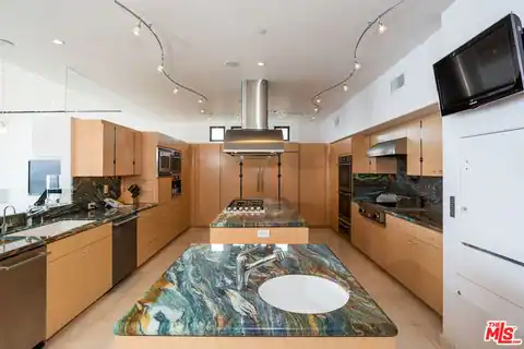 24230 Malibu Rd, Malibu, CA 90265 — photo 13