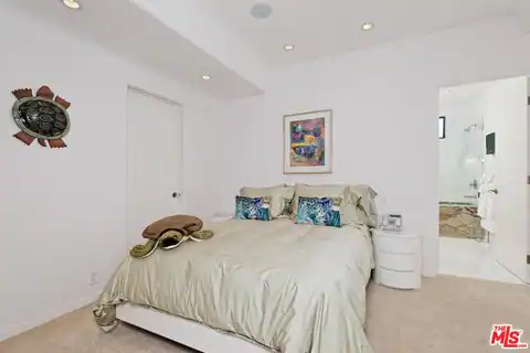 27082 Malibu Cove Colony Dr, Malibu, CA 90265 — photo 12