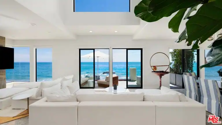 25252 Malibu Rd #Upper Unit, Malibu, CA 90265