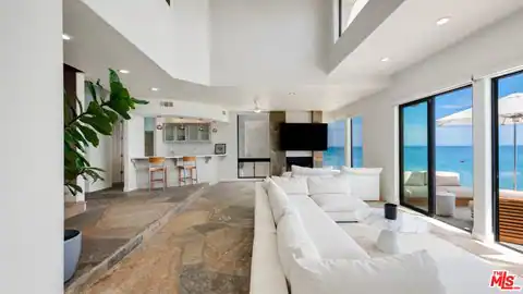 25252 Malibu Rd #Upper Unit, Malibu, CA 90265 — photo 8