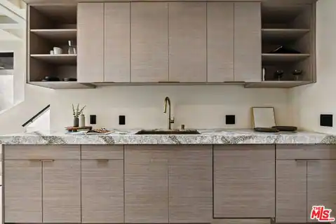 1021 N Ogden Dr #PH 7, West Hollywood, CA 90046 — photo 7