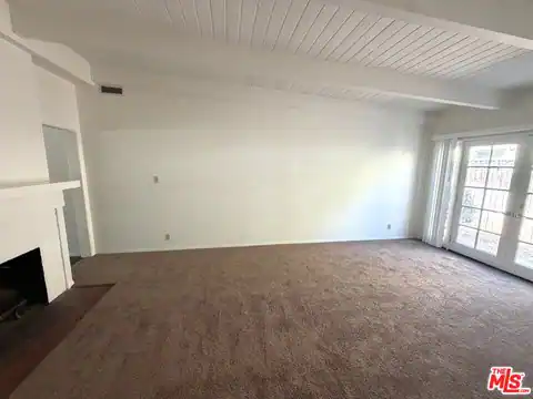 10739 Aqua Vista St, North Hollywood, CA 91602 — photo 14