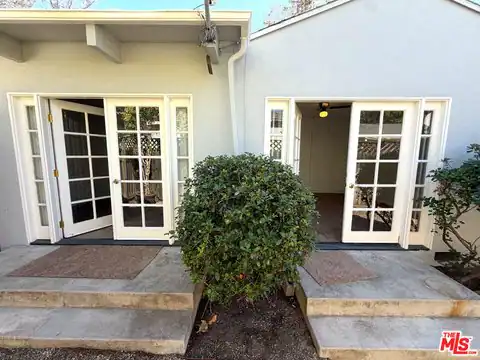 10739 Aqua Vista St, North Hollywood, CA 91602 — photo 16
