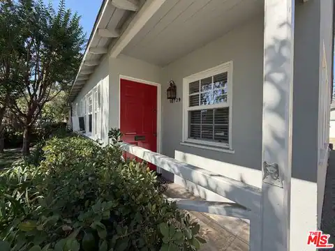 10739 Aqua Vista St, North Hollywood, CA 91602 — photo 3