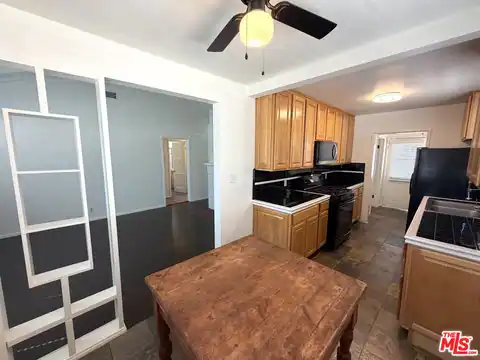 10739 Aqua Vista St, North Hollywood, CA 91602 — photo 6