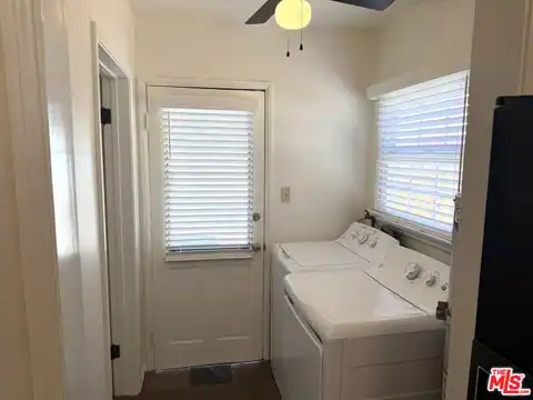 10739 Aqua Vista St, North Hollywood, CA 91602 — photo 8
