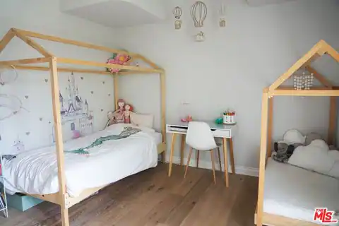 1038 11th St #D, Santa Monica, CA 90403 — photo 12